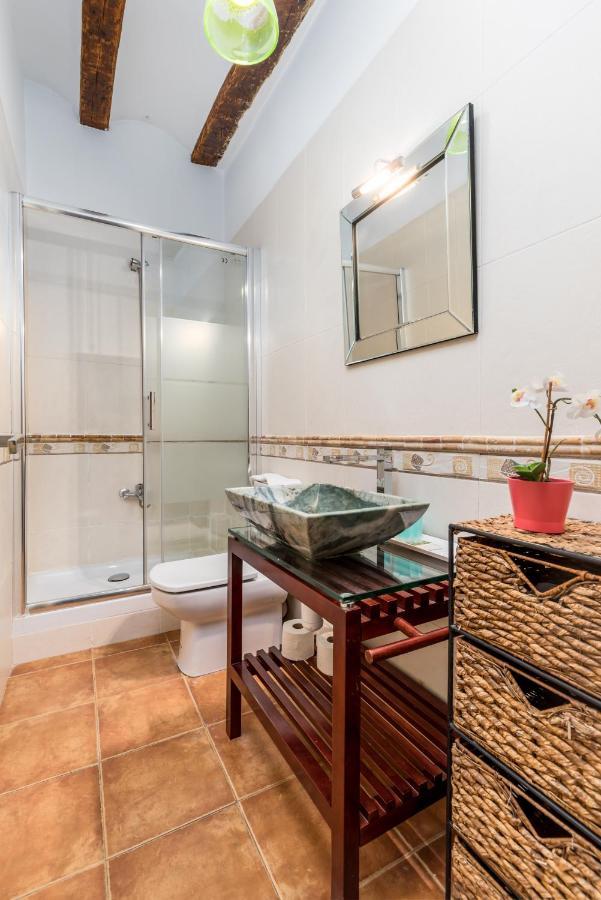 Travel Habitat Plaza De La Virgen Apartment Валенсия Екстериор снимка